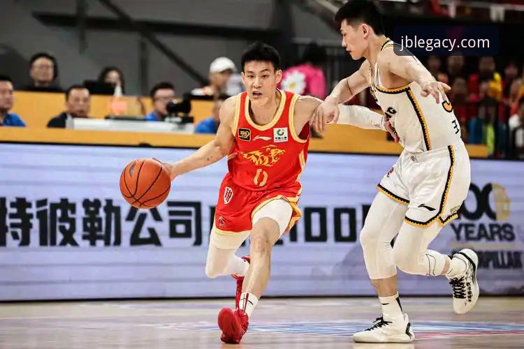 CBA季后赛最新动态：浙江队加时逆转宁波，兰道夫33分率队横扫晋级八强